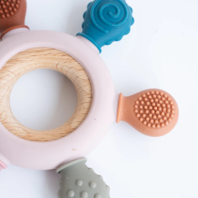 Silicone Teether with Wooden Ring – Turn Random Gnawing Into Soothing