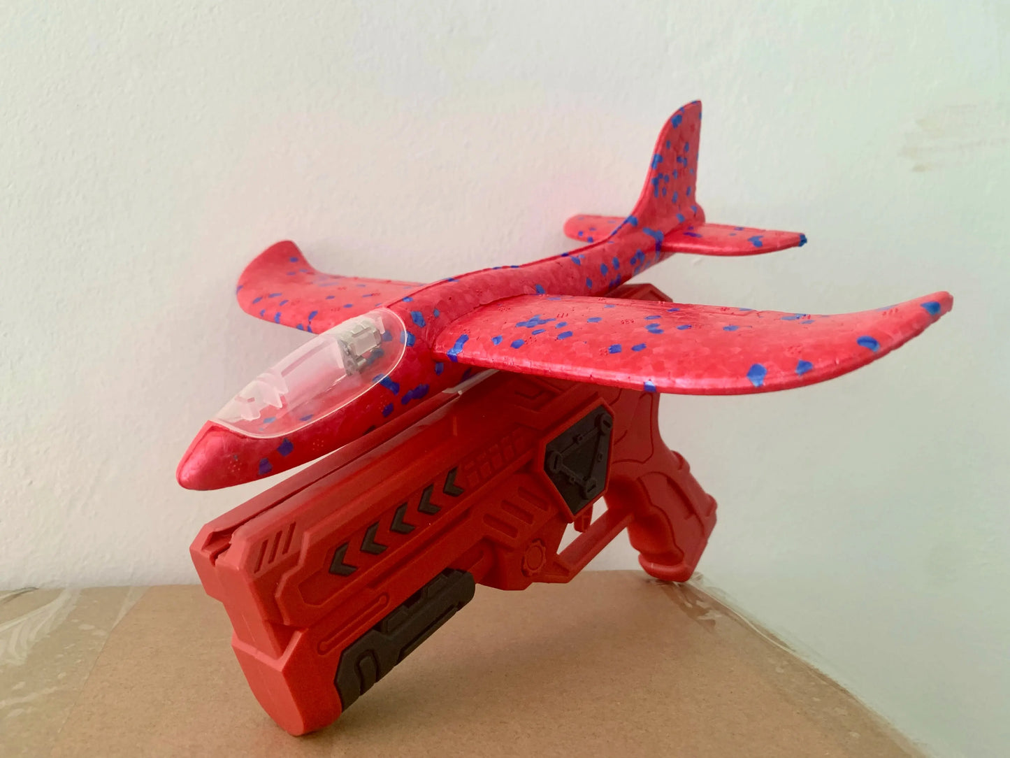 LED Airplane Catapult – Launch, Loop & Race Foam Planes