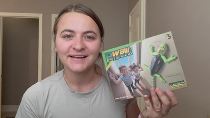 Gecko Wall Crawler RC Toy – Drive Your Pet Lizard From Floor To Ceiling