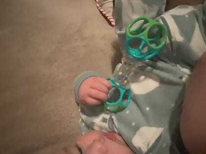 Shaker & Ball Duo – Lightweight Rattles For New Little Hands